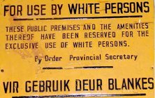 cartel del apartheid: slo para blancos